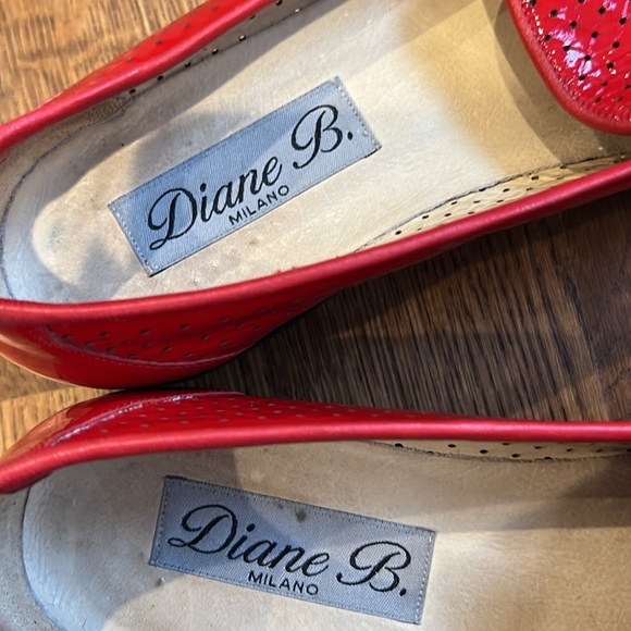 Diane B Women’s Loafers Red and Black - Picture 6 of 7